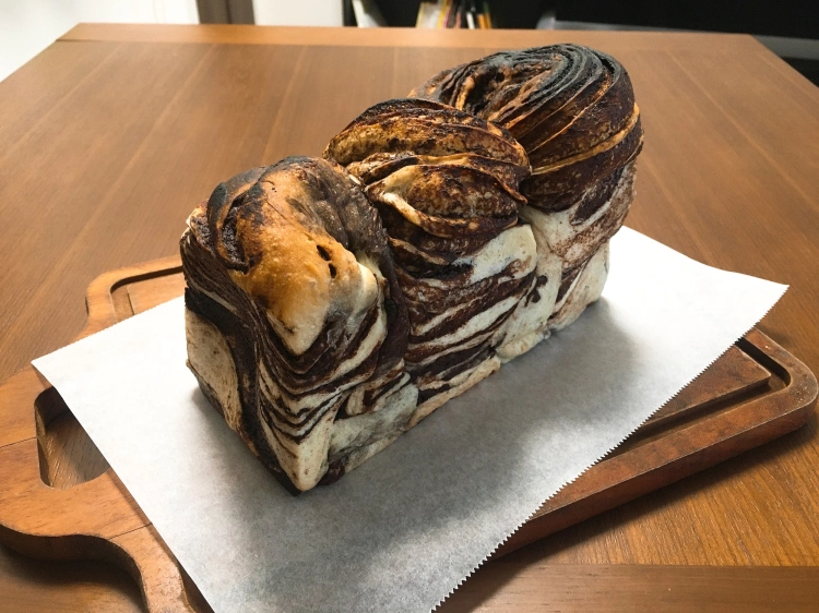 mable chocolate bread