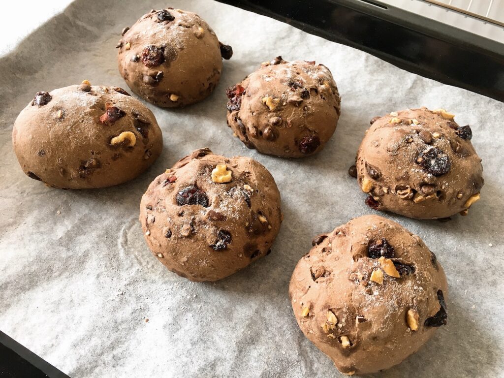 Easy Chocolate Bread with Walnut and Dried Fruits