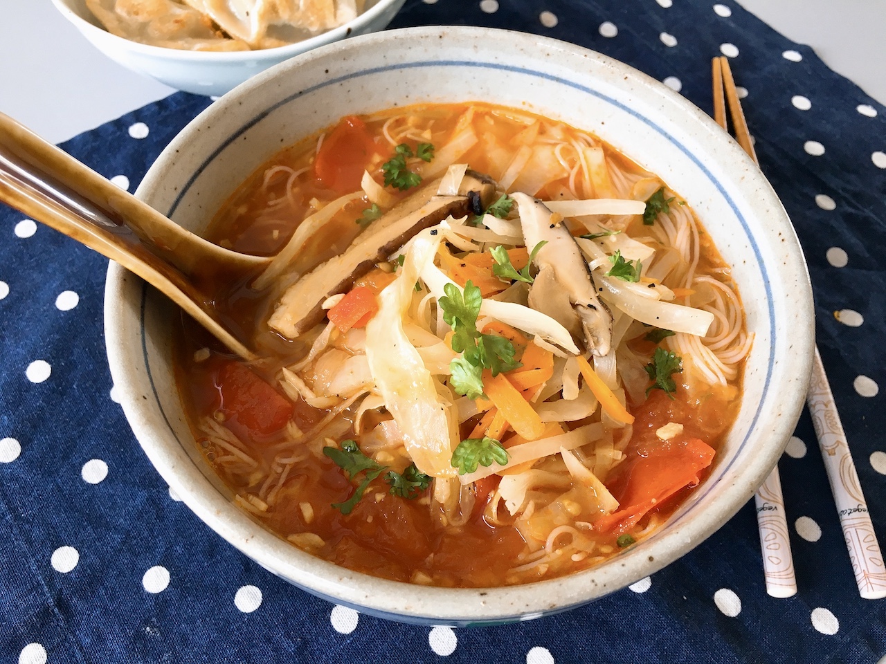 2 Ways: Meat-Free Tomato Soup Vermicelli (無肉番茄湯米)