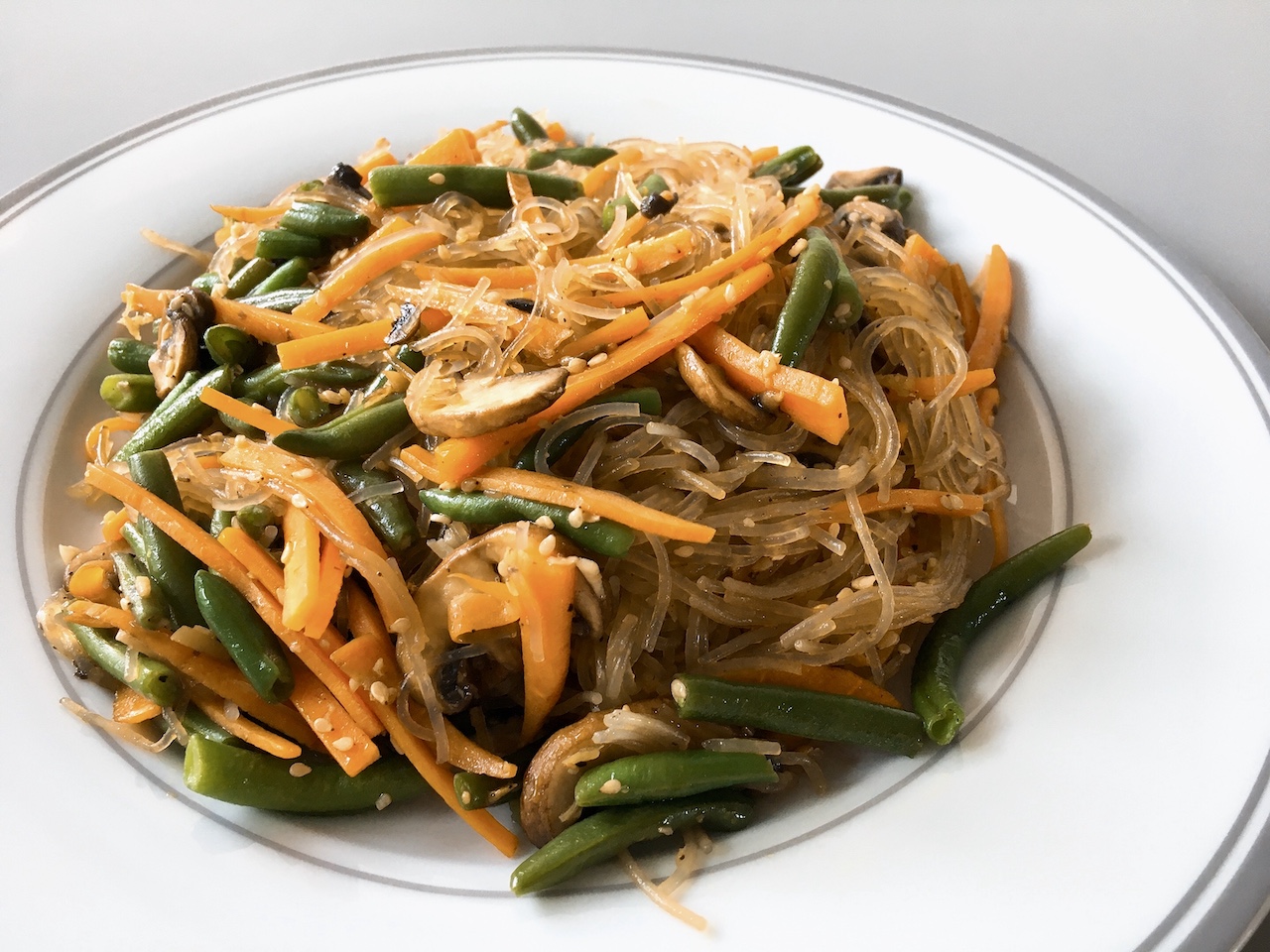 Korean Stir-fried Glass Noodles (Japchae)