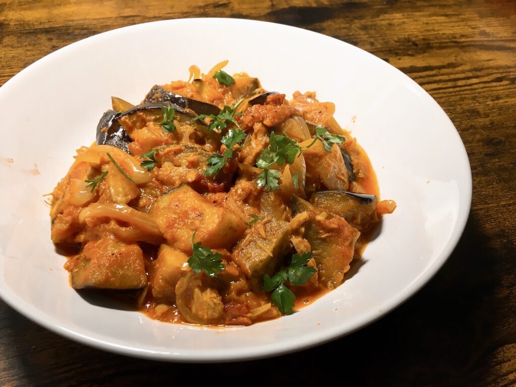 Japanese Simple Stew: Aubergine, Tuna and Tomato