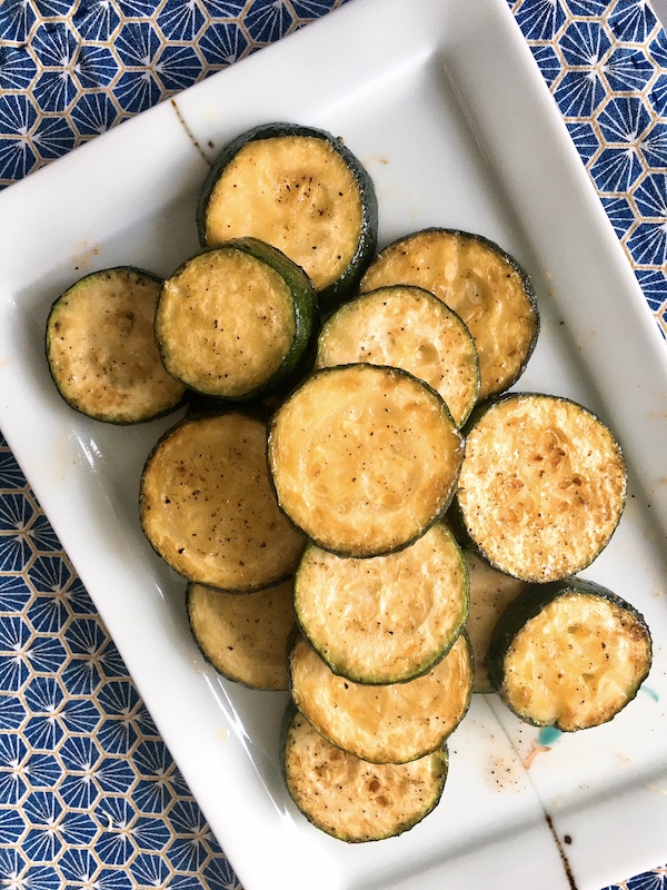 Sauté courgette with rice vinegar.