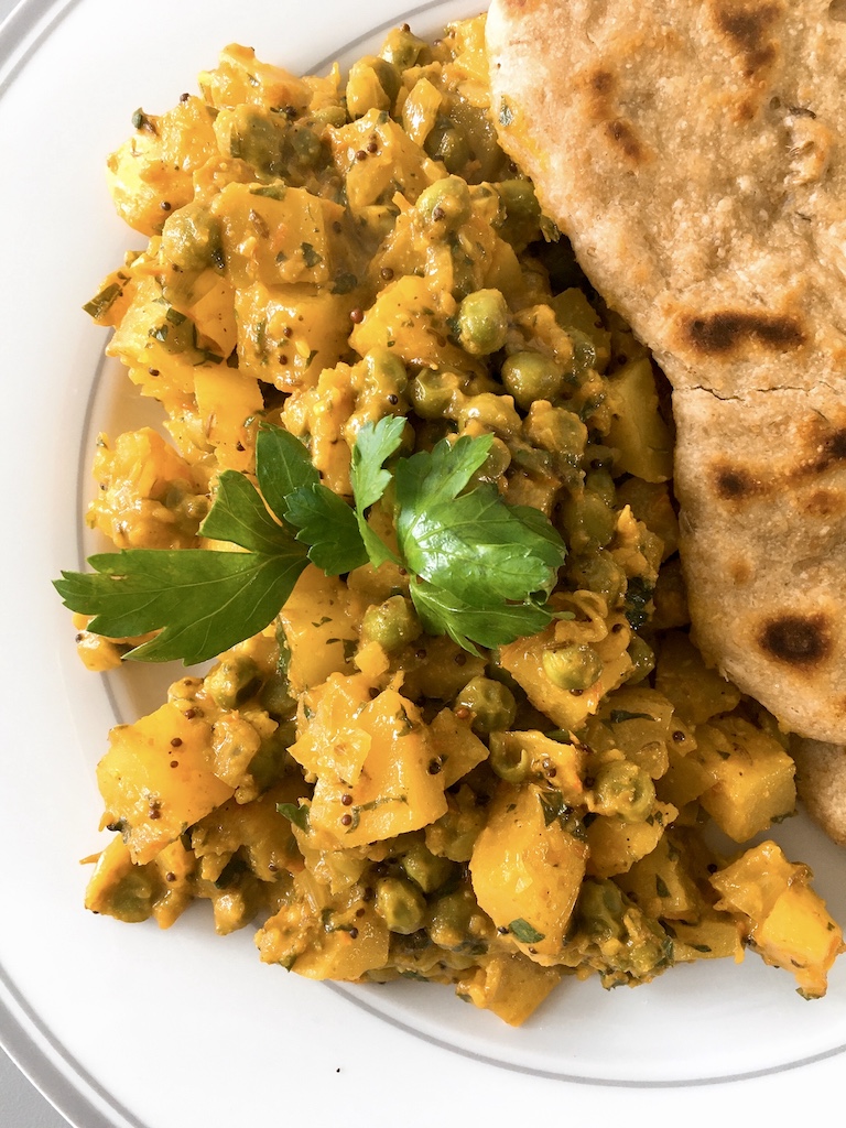 Indian aloo matar (potato and peas curry).