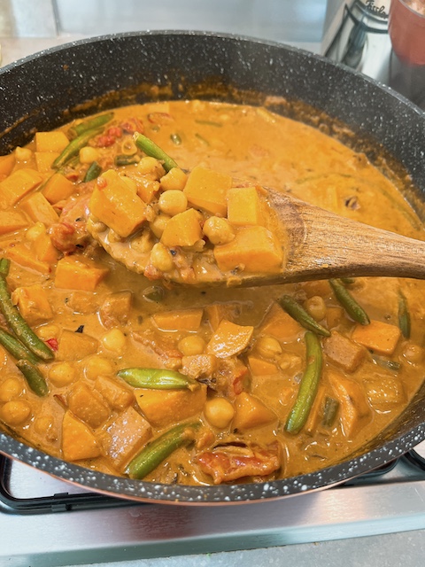 Making The Happy Pear Chickpea Curry.