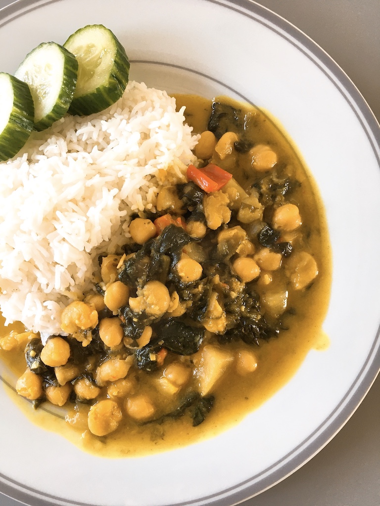 Chickpea curry with spinach. 