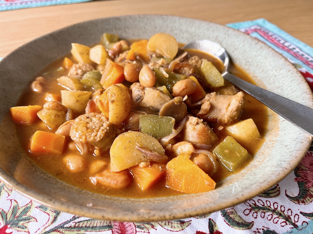 Borlotti Beans and Sausages Stew in One Pot