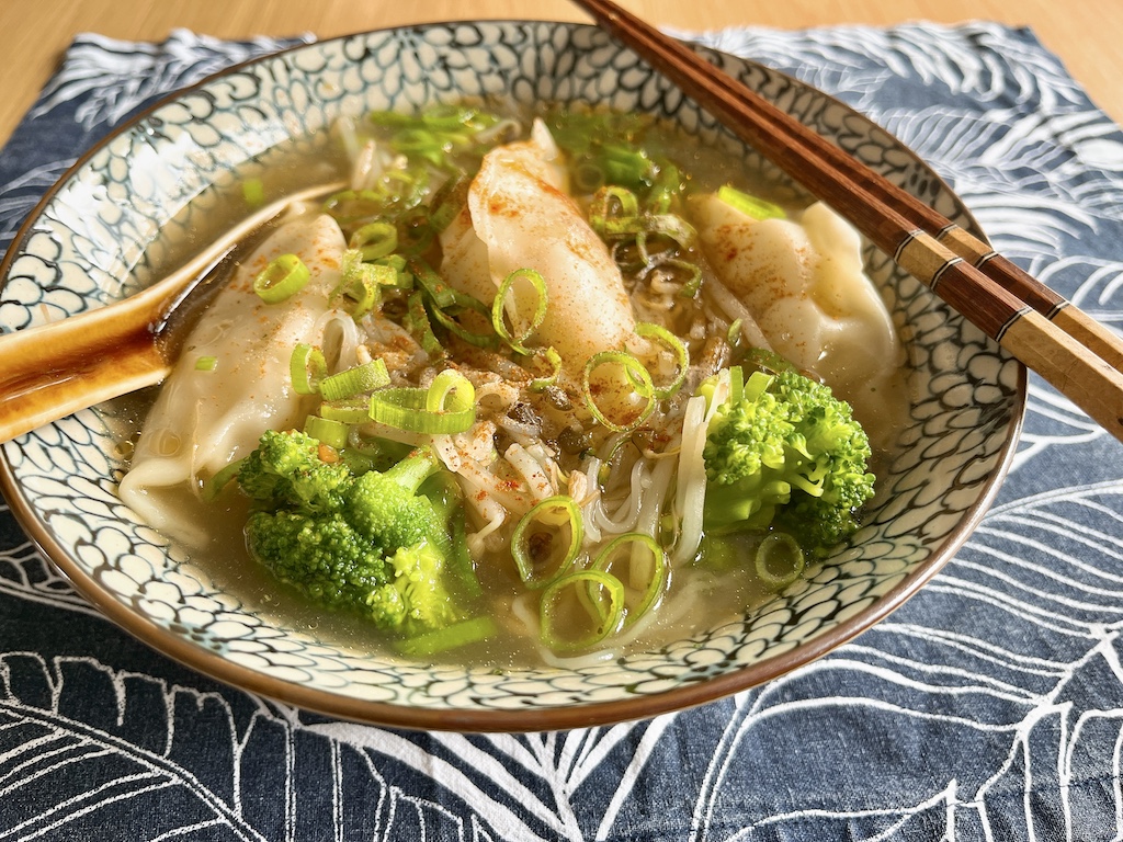 The Easiest Chinese Soup Noodles