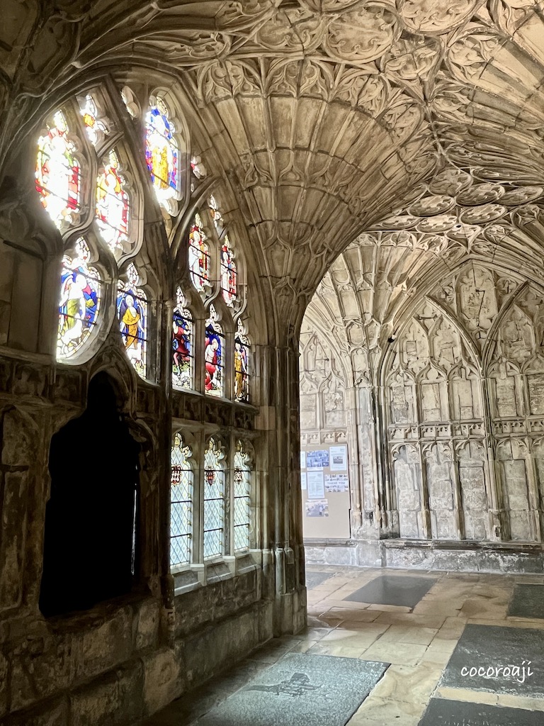 The world famous fan vaulting in the Gloucester Cathedral.