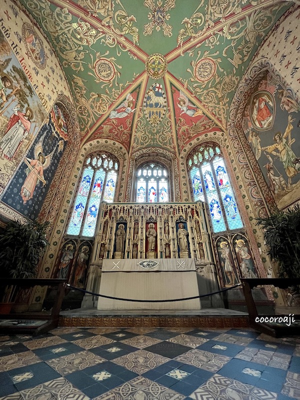 The St. Andrew Chapel in the Gloucester Cathedral.