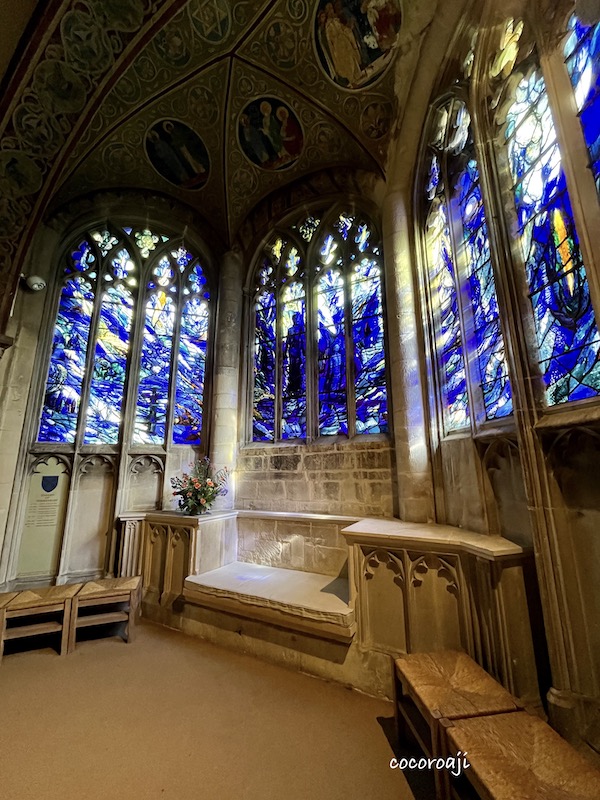 The Thomas Chapel with stained glass in the Gloucester Cathedral.