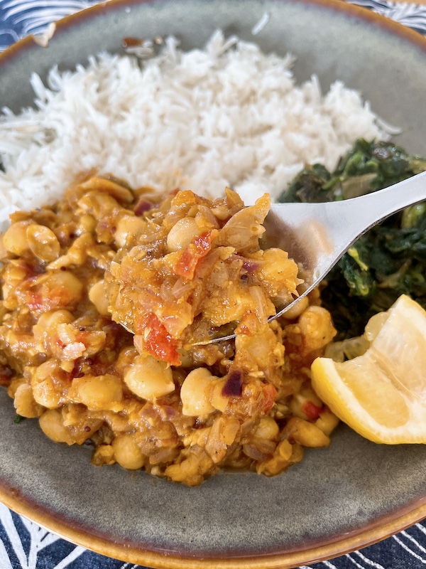 Chickpea curry(chana masala) with spiced spinach and basmati rice