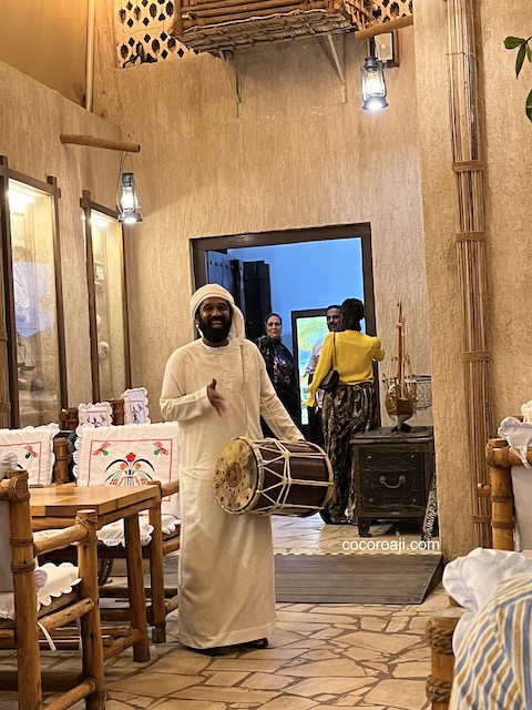 Live music in Al Khayma Heritage Restaurant.