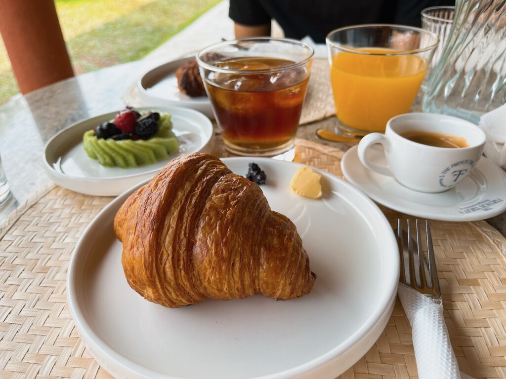 A French cafe named The French Treaty in Bangalore.